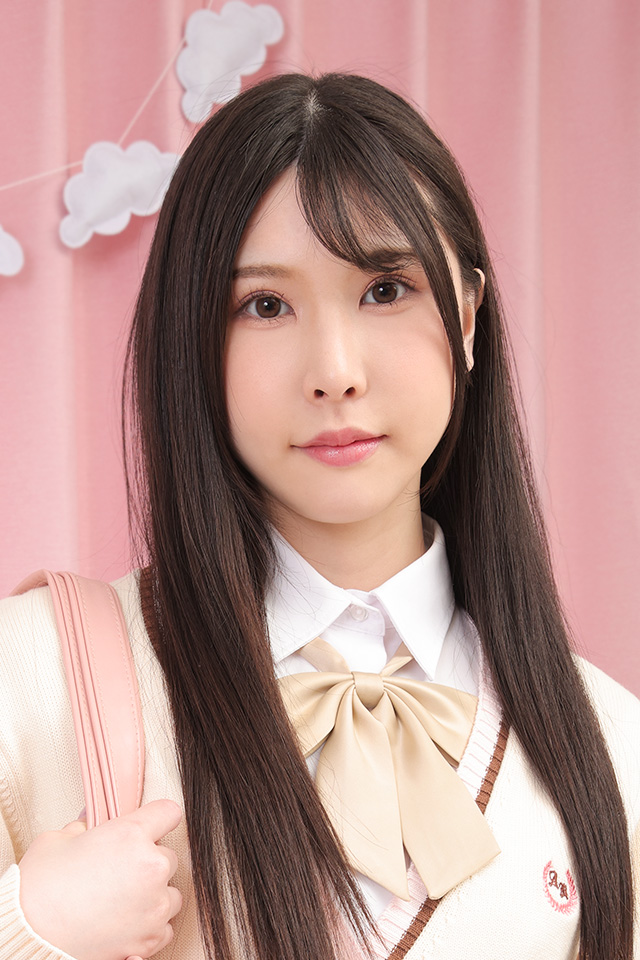 双葉れぇな