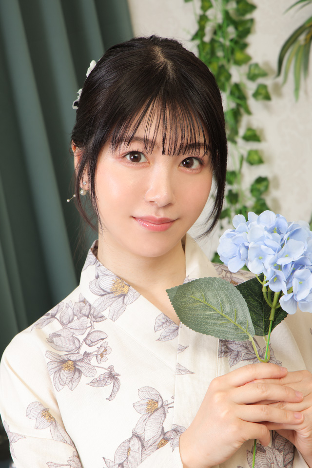 真白ふわり