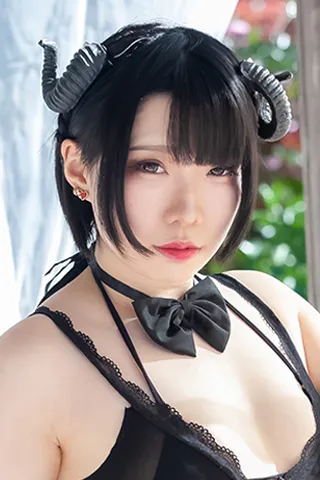 松岡奈々