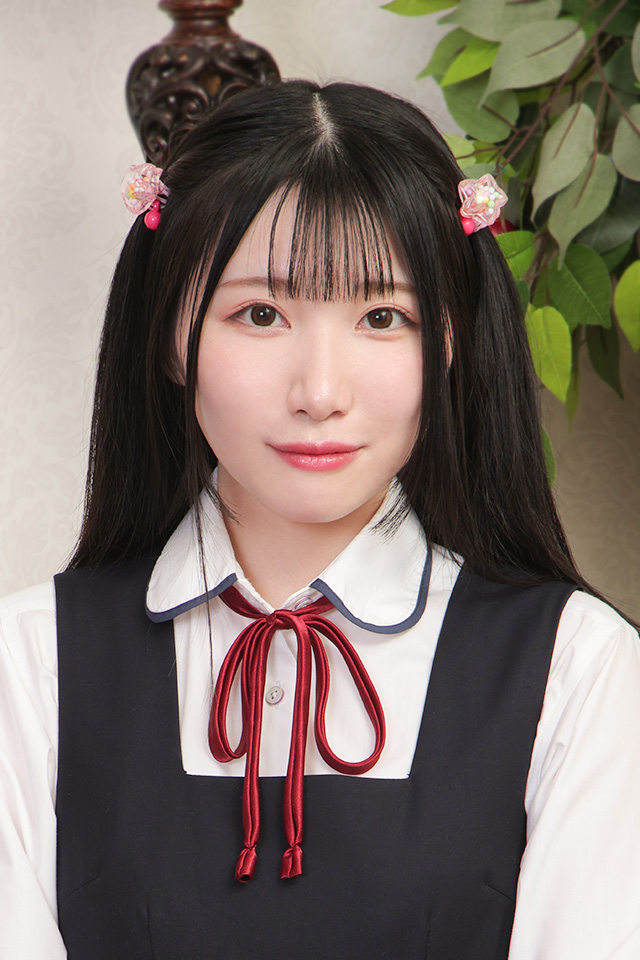 白百合みなみ